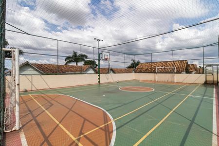 Casa de condomínio à venda com 124m², 3 quartos e 2 vagasQuadra Esportiva