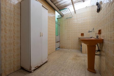 Casa à venda com 210m², 3 quartos e 4 vagas Casa à venda com 210m², 3 quartos e 4 vagasÁrea de Serviço