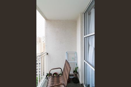 Apartamento à venda com 66m², 2 quartos e 1 vagaSacada