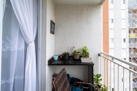 Apartamento à venda com 66m², 2 quartos e 1 vagaSacada