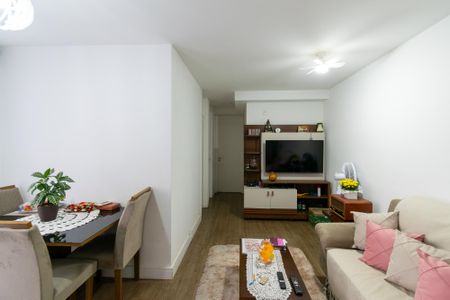 Apartamento à venda com 66m², 2 quartos e 1 vagaSala