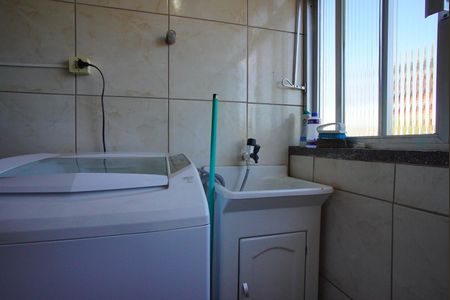 Apartamento à venda com 73m², 2 quartos e 1 vagaÁrea de Serviço