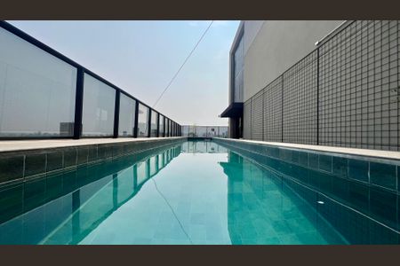 Studio para alugar com 22m², 1 quarto e sem vaga Studio para alugar com 22m², 1 quarto e sem vagaÁrea comum - Piscina