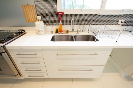 Apartamento à venda com 245m², 2 quartos e 4 vagasCozinha