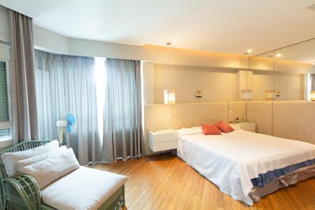 Apartamento à venda com 245m², 2 quartos e 4 vagasSuíte 2