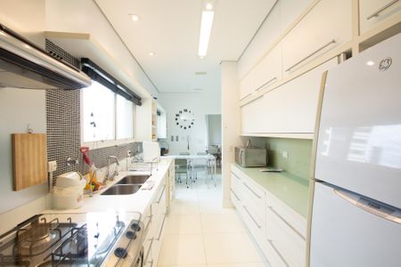 Apartamento à venda com 245m², 2 quartos e 4 vagasCozinha