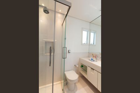 Apartamento à venda com 245m², 2 quartos e 4 vagasBanheiro da Suíte 1