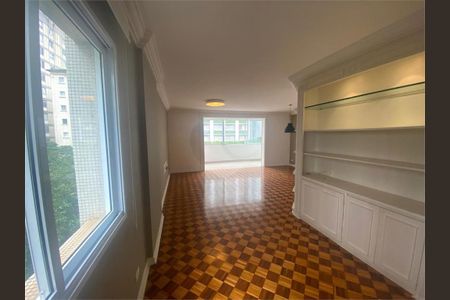 Apartamento à venda com 185m², 3 quartos e 1 vaga