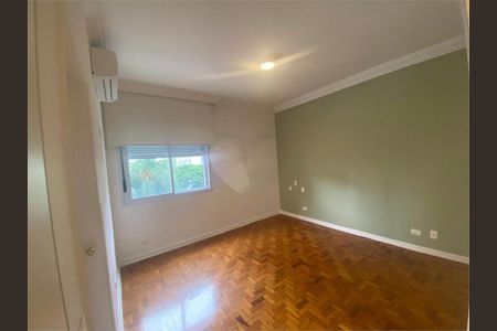 Apartamento à venda com 185m², 3 quartos e 1 vaga
