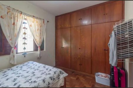 Casa à venda com 3 quartos, 200m² em Campo Belo, São Paulo