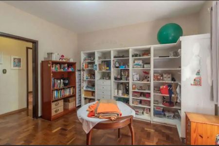 Casa à venda com 3 quartos, 200m² em Campo Belo, São Paulo