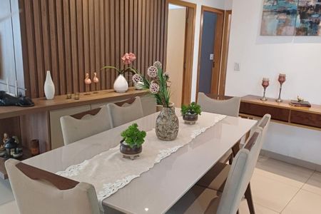 Apartamento à venda com 4 quartos, 195m² em Fernão Dias, Belo Horizonte