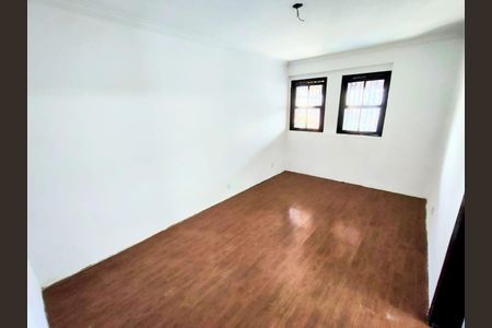 Casa à venda com 3 quartos, 209m² em Alto Barroca, Belo Horizonte