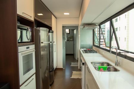 Apartamento à venda com 182m², 3 quartos e 3 vagas Apartamento à venda com 182m², 3 quartos e 3 vagasCozinha