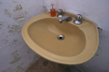 Casa à venda com 350m², 3 quartos e 4 vagasBanheiro de serviço