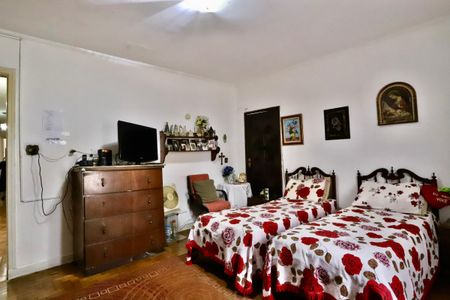 Casa à venda com 350m², 3 quartos e 4 vagasQuarto 1