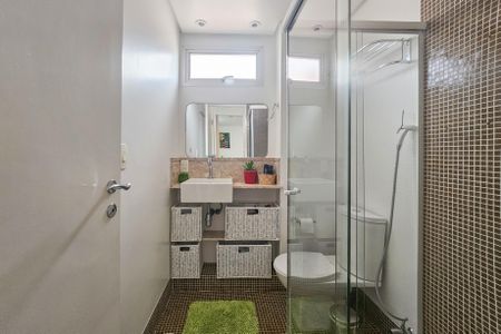 Apartamento para alugar com 89m², 3 quartos e 2 vagas Apartamento para alugar com 89m², 3 quartos e 2 vagasBanheiro da suíte