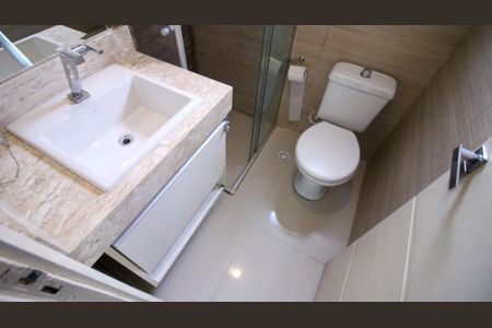 Apartamento à venda com 49m², 2 quartos e 1 vaga Apartamento à venda com 49m², 2 quartos e 1 vagaBanheiro