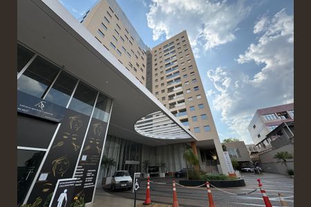 Apartamento para alugar com 58m², 2 quartos e 1 vagaFachada