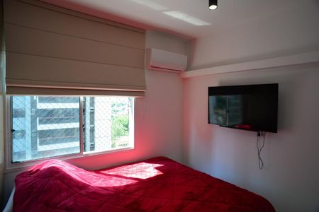 Suíte de apartamento para alugar com 2 quartos, 68m² em Barra da Tijuca, Rio de Janeiro