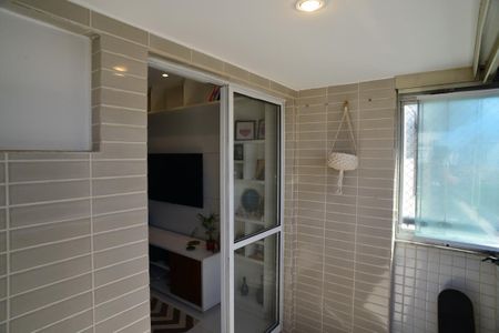 Varanda de apartamento para alugar com 2 quartos, 68m² em Barra da Tijuca, Rio de Janeiro
