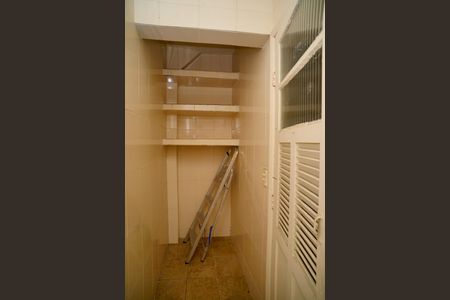 Apartamento à venda com 65m², 2 quartos e 1 vaga Apartamento à venda com 65m², 2 quartos e 1 vagaÁrea de Serviço