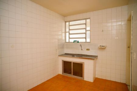 Apartamento à venda com 65m², 2 quartos e 1 vaga Apartamento à venda com 65m², 2 quartos e 1 vagaCozinha