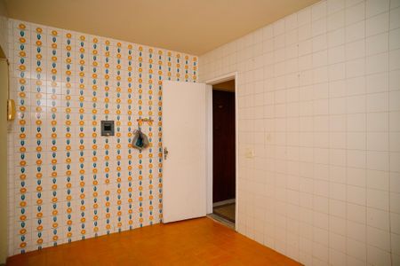 Apartamento à venda com 65m², 2 quartos e 1 vaga Apartamento à venda com 65m², 2 quartos e 1 vagaCozinha