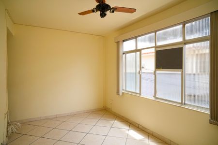 Sala de apartamento à venda com 2 quartos, 65m² em Barreto, Niterói