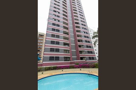 Apartamento para alugar com 63m², 2 quartos e 1 vaga Apartamento para alugar com 63m², 2 quartos e 1 vagaÁrea comum - Piscina