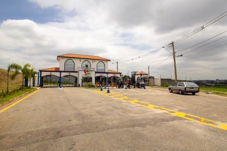 Casa de condomínio para alugar com 80m², 2 quartos e 1 vaga Casa de condomínio para alugar com 80m², 2 quartos e 1 vagaFachada e portaria