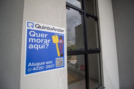 Casa de condomínio para alugar com 80m², 2 quartos e 1 vaga Casa de condomínio para alugar com 80m², 2 quartos e 1 vagaFachada
