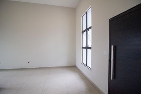 Casa de condomínio para alugar com 80m², 2 quartos e 1 vaga Casa de condomínio para alugar com 80m², 2 quartos e 1 vagaSala
