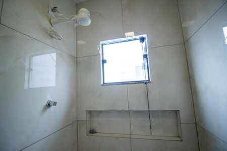 Casa de condomínio para alugar com 80m², 2 quartos e 1 vaga Casa de condomínio para alugar com 80m², 2 quartos e 1 vagaBanheiro da Suíte