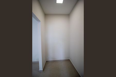 Closet  de casa de condomínio para alugar com 2 quartos, 80m² em Vila Nova Sorocaba, Sorocaba