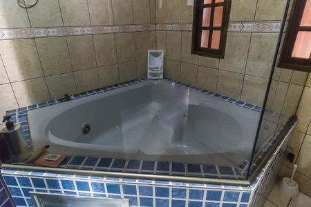 Casa para alugar com 420m², 4 quartos e 5 vagasBanheiro da Suíte 3