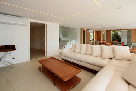 Casa de condomínio à venda com 850m², 4 quartos e 6 vagasSala 2