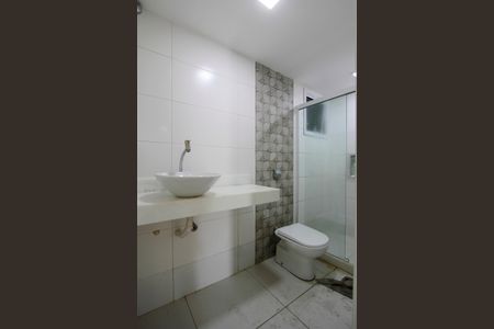 Casa de condomínio à venda com 850m², 4 quartos e 6 vagasApartamento de funcionário 