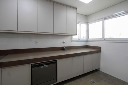 Casa de condomínio à venda com 850m², 4 quartos e 6 vagasCozinha