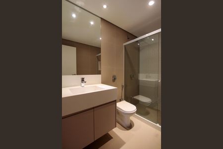 Casa de condomínio à venda com 850m², 4 quartos e 6 vagasBanheiro suíte 2