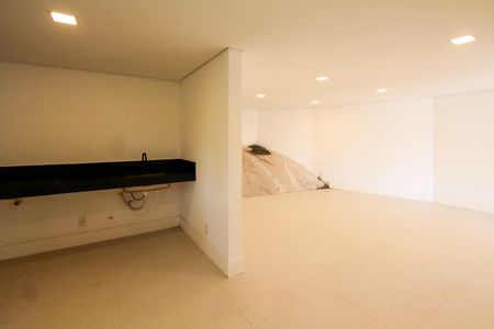 Casa de condomínio à venda com 850m², 4 quartos e 6 vagasSala multiuso 