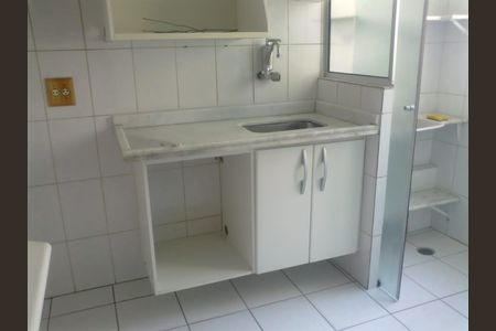 Cozinha de apartamento à venda com 2 quartos, 47m² em Vila Rica, Campinas
