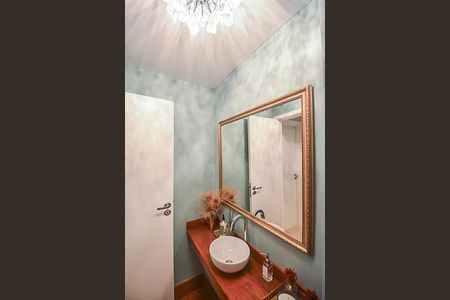 Apartamento à venda com 242m², 4 quartos e 3 vagasLavabo