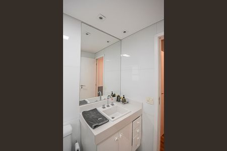 Apartamento à venda com 242m², 4 quartos e 3 vagasBanheiro da Suíte 3