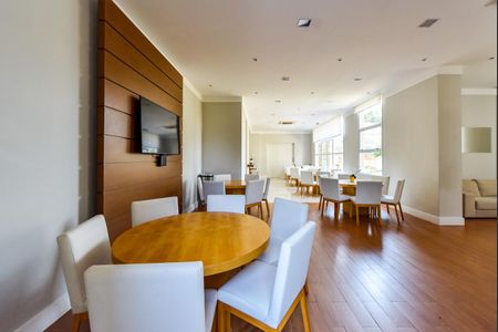 Apartamento à venda com 242m², 4 quartos e 3 vagasÁrea comum - Salão de festas