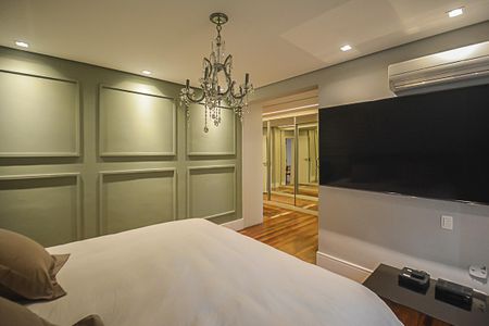 Apartamento à venda com 242m², 4 quartos e 3 vagasSuíte 1