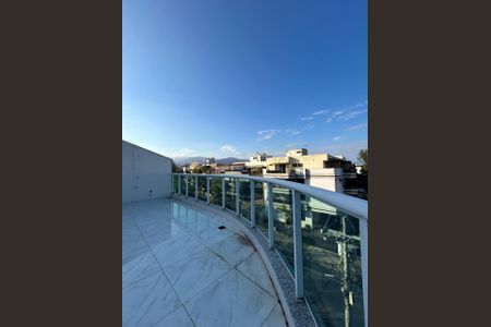 Apartamento à venda com 220m², 4 quartos e 2 vagasFoto 05