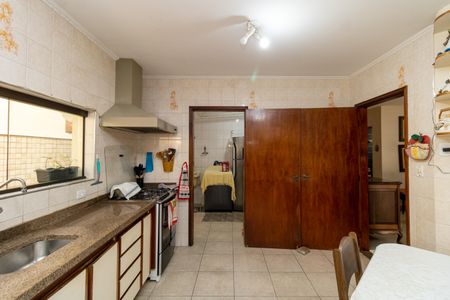 Casa à venda com 380m², 3 quartos e 5 vagas Casa à venda com 380m², 3 quartos e 5 vagasCozinha