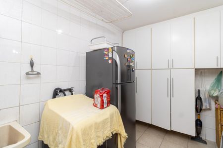 Casa à venda com 380m², 3 quartos e 5 vagas Casa à venda com 380m², 3 quartos e 5 vagasÁrea de Serviço