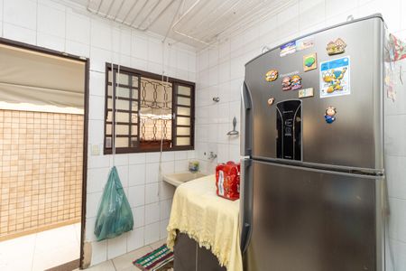 Casa à venda com 380m², 3 quartos e 5 vagas Casa à venda com 380m², 3 quartos e 5 vagasÁrea de Serviço